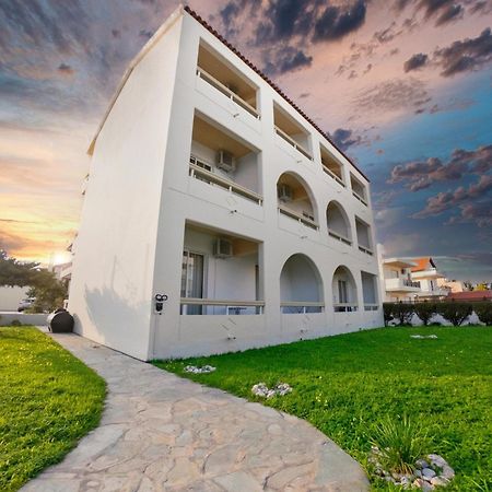 Lefteris Apartments In Ιαλυσός Ρόδος Εξωτερικό φωτογραφία