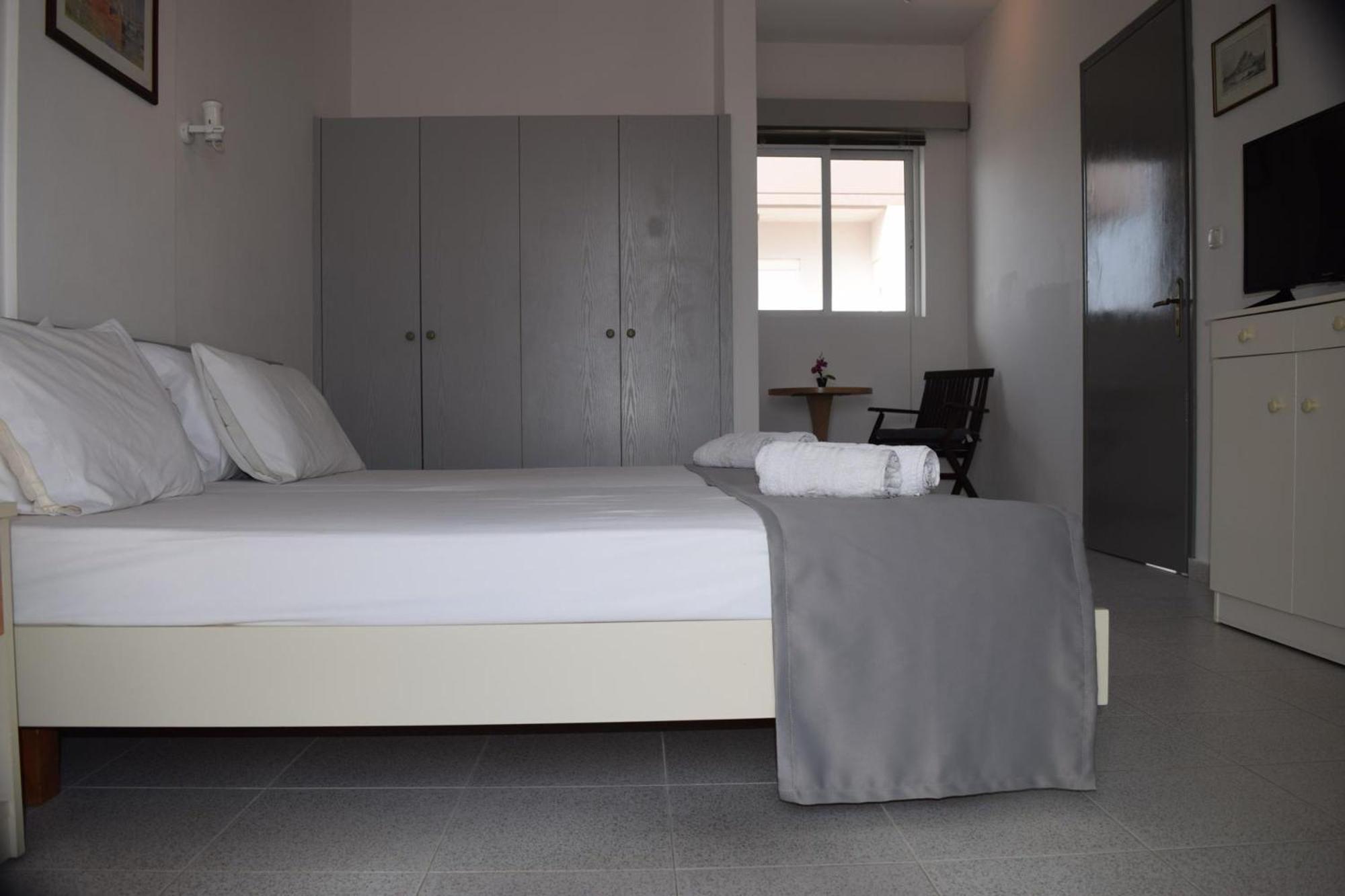 Lefteris Apartments In Ιαλυσός Ρόδος Εξωτερικό φωτογραφία