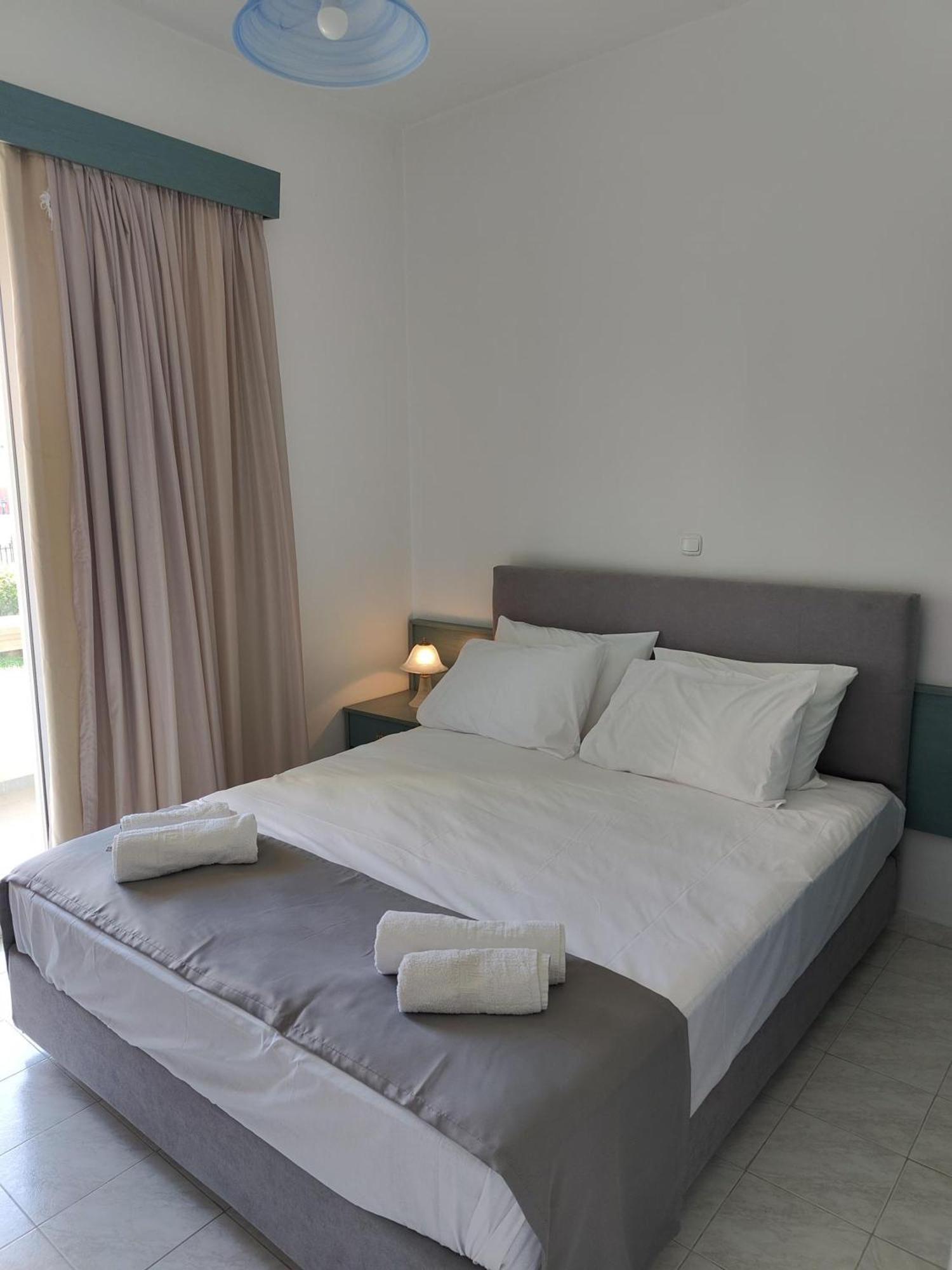 Lefteris Apartments In Ιαλυσός Ρόδος Εξωτερικό φωτογραφία