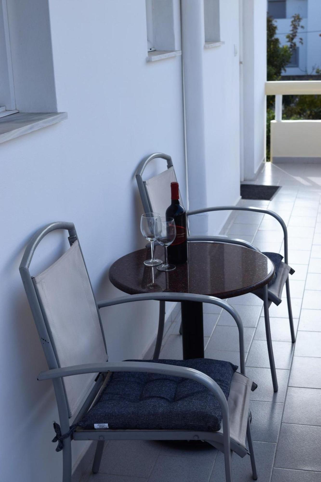 Lefteris Apartments In Ιαλυσός Ρόδος Εξωτερικό φωτογραφία