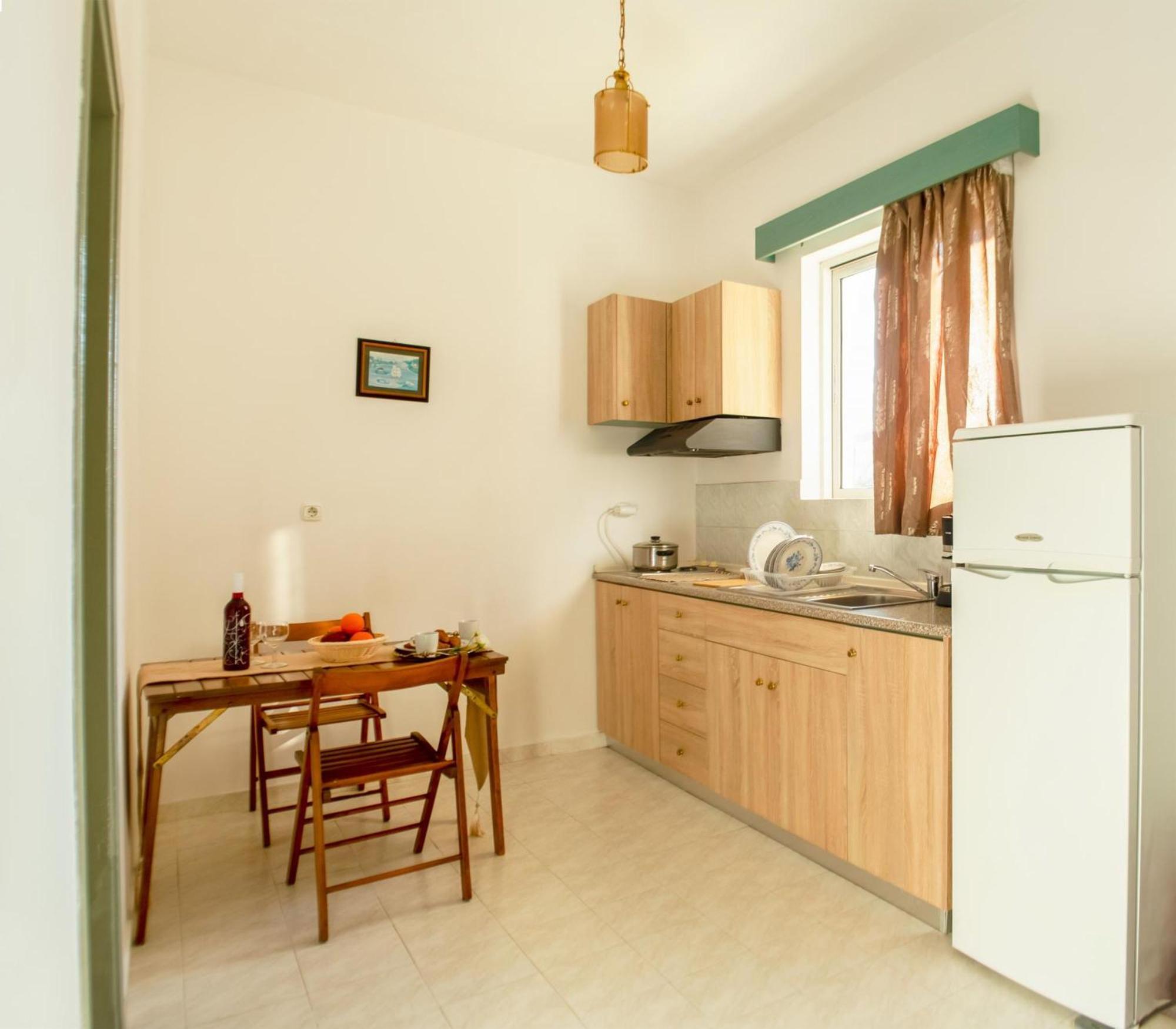 Lefteris Apartments In Ιαλυσός Ρόδος Εξωτερικό φωτογραφία