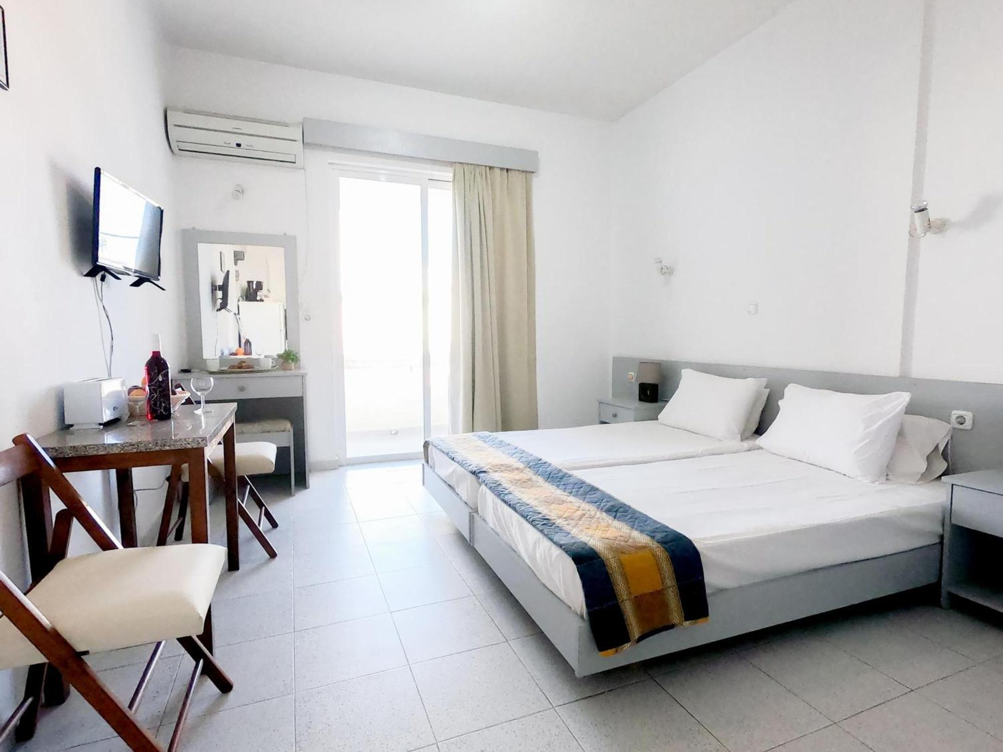 Lefteris Apartments In Ιαλυσός Ρόδος Εξωτερικό φωτογραφία